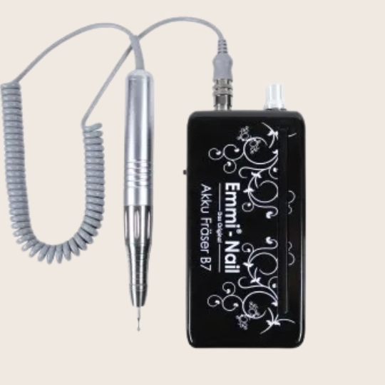 Emmi-Akku *Batteri* B7 Filemaskine Black